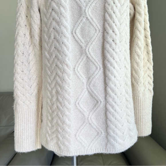 NEW EXPRESS Cable Knit Wool Blend Cardigan Sz M Waterfall Open Front Chunky - Picture 14 of 16